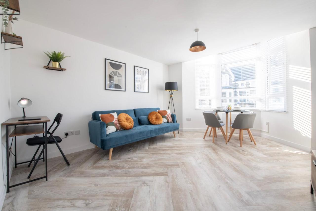 Connaught House - City Centre - Free Parking & Wi-Fi Apartment คาร์ดิฟฟ์ ภายนอก รูปภาพ